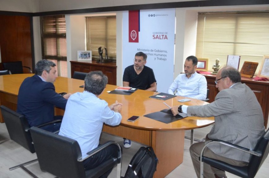 Claro Argentina buscan concretar un proyecto de inversión privada para mejorar la conectividad en Salta