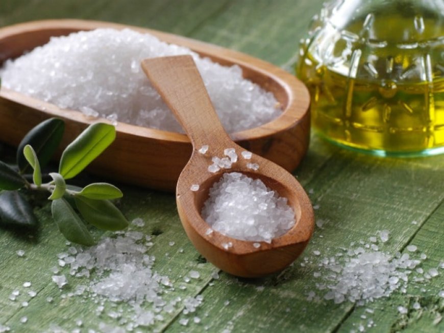 ANMAT prohíbe venta de una marca de azúcar y otra de aceite: cuáles no hay que comprar
