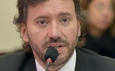 Del Frari: " Bettina Romero dejó una deuda de más $7000 millones en la municipalidad y más  de 20 obras sin terminar"