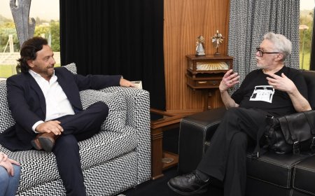 Sáenz recibió a Jean Michel Bouvier, padre de una de las turistas francesas asesinadas en 2011