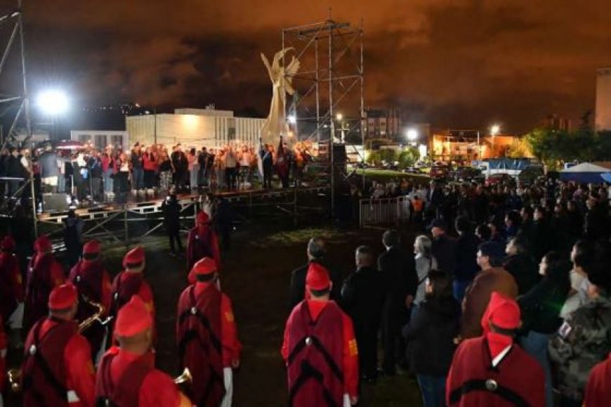 Con una nueva vigilia patriótica, la comunidad salteña conmemoró el 42 aniversario de la Guerra de Malvinas