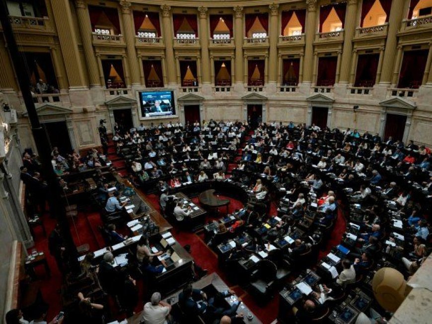 La nueva Ley Ómnibus se trata este lunes en la Cámara de Diputados