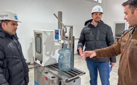 Aguas del Norte avanza en la habilitación de su primera planta envasadora de agua