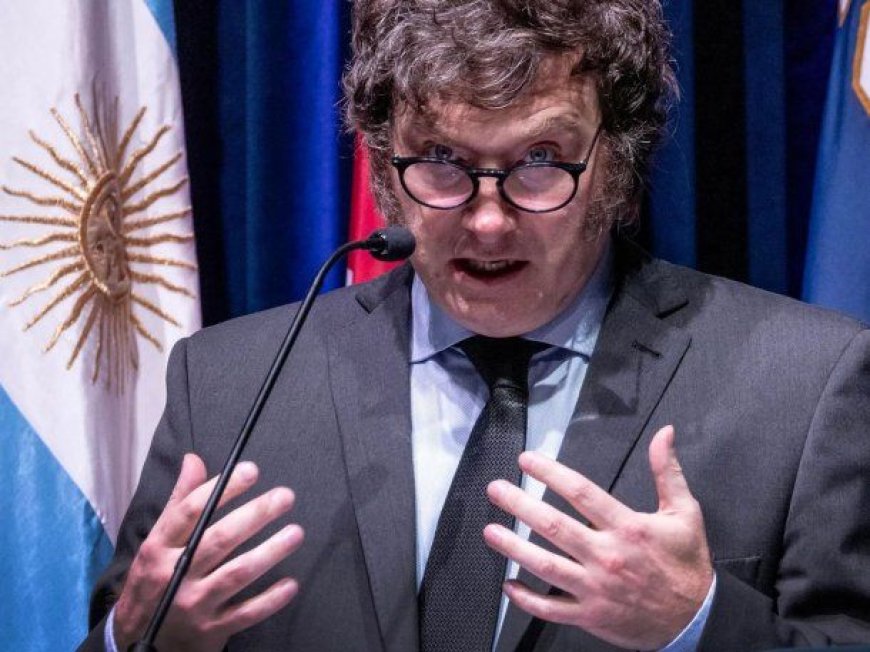 En medio de una nueva oleada de despidos, prorrogaron el decreto que prohíbe nuevas contrataciones