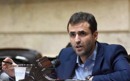 Diputados de diferentes bloques repudiaron a Emiliano Estrada por hacer campañas negativas anónimas