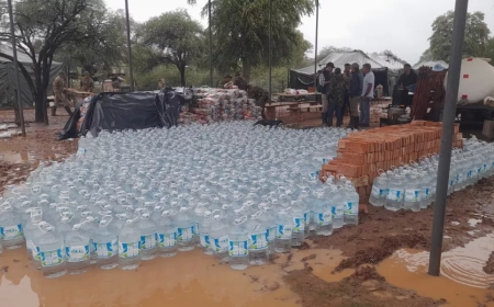 Río Pilcomayo: Continúa el traslado preventivo y voluntario de personas que se verían afectadas por las inundaciones; hay un campamento central en El Rosado