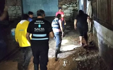 Desarrollo Social asistió a familias de La Merced y Rosario de Lerma tras las intensas lluvias