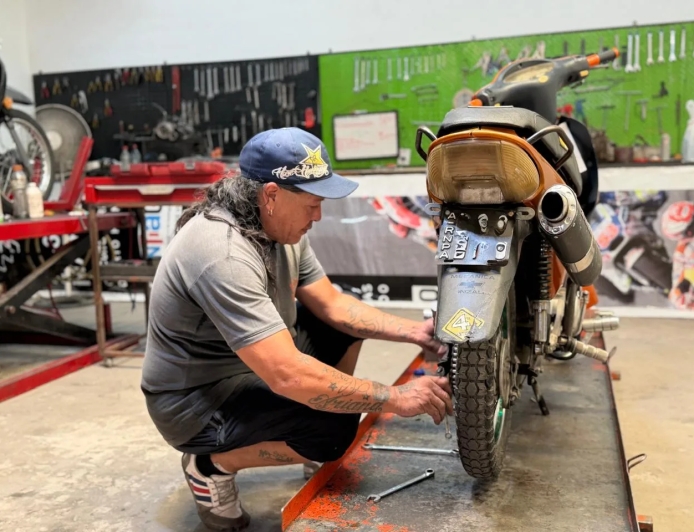 La Escuela Municipal de Mecánica abre inscripciones con formación en autos y motos