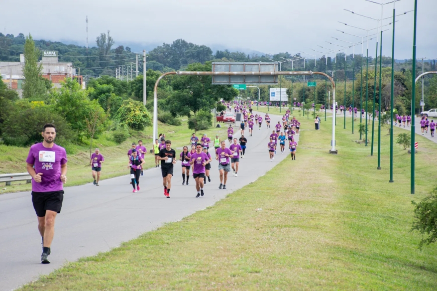 Acompañá a los corredores del Maratón New Balance: aquí estarán los puntos de aliento