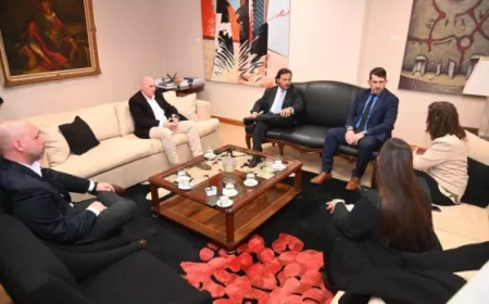 El Gobernador recibió a autoridades de la DAIA para avanzar en acciones conjuntas contra la discriminación y los discursos de odio