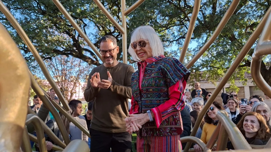 Marta Minujín eligió Salta y dejó una obra que ya pertenece a todos los salteños