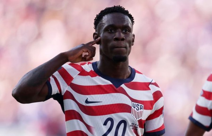 Escándalo: la FIFA habilitó al goleador de Estados Unidos que estaba expulsado para jugar ante Bélgica
