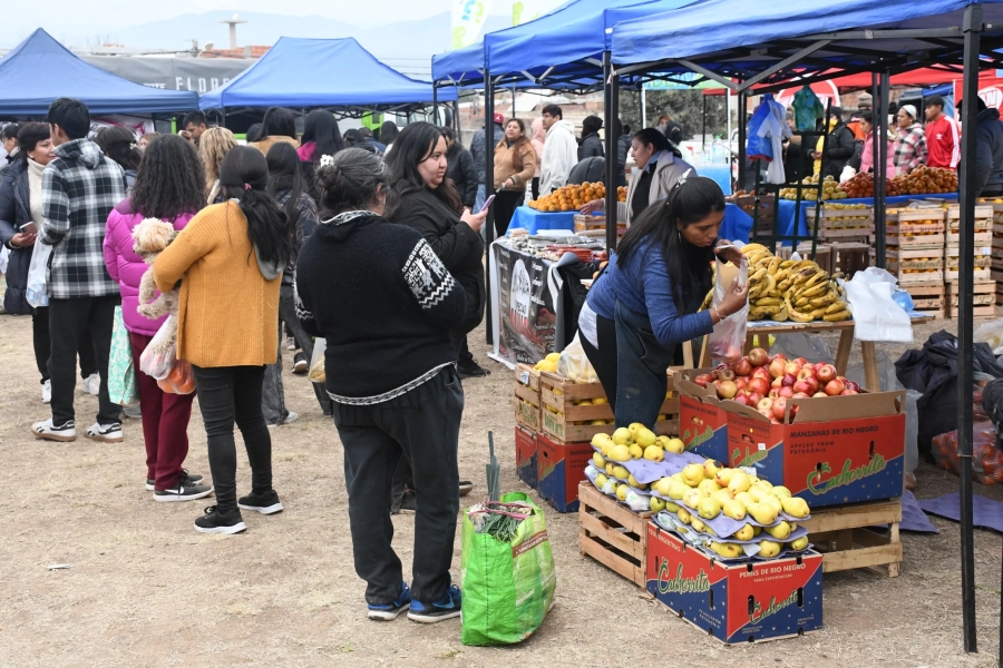 Este miércoles se realiza una nueva edición de “El Mercado en tu barrio” en zona este