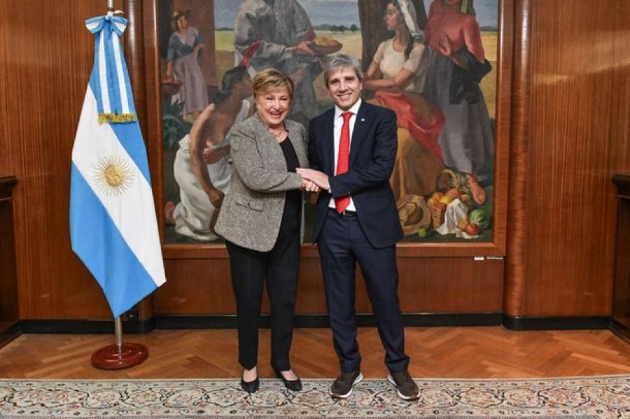 El FMI admitió que el crecimiento está concentrado en pocos sectores y no mejora el empleo