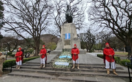 Salta recordó el 176° aniversario del Paso a la inmortalidad del Gral. San Martín