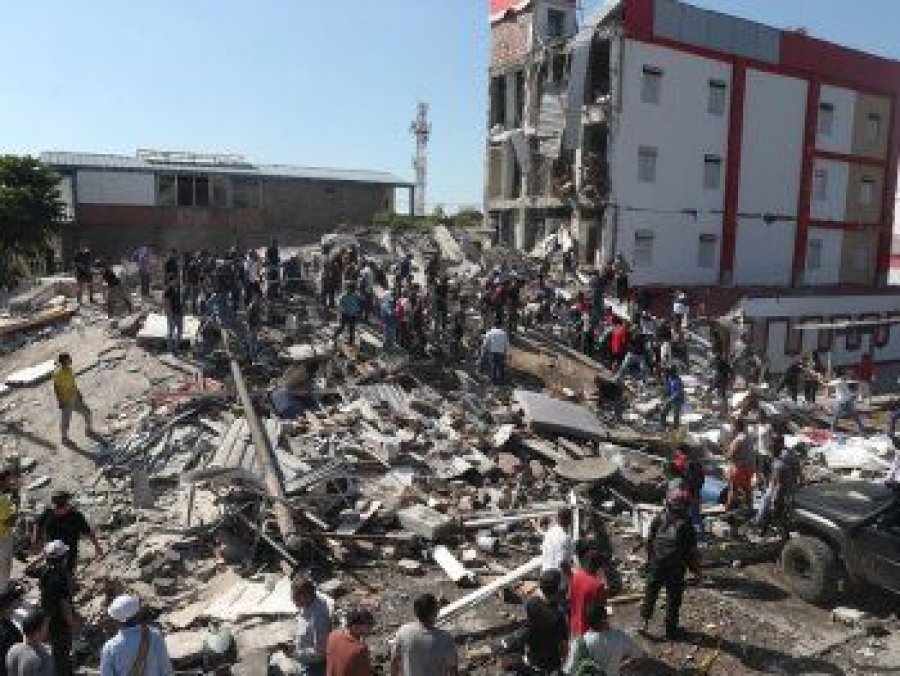 Tras el terremoto, el gobierno de Colombia declaró el estado de desastre nacional