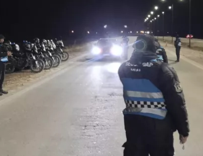 La Policía Vial detectó y sancionó a más de 1200 conductores durante el fin de semana en la provincia